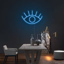 Cocktail e insegna al neon da sogno