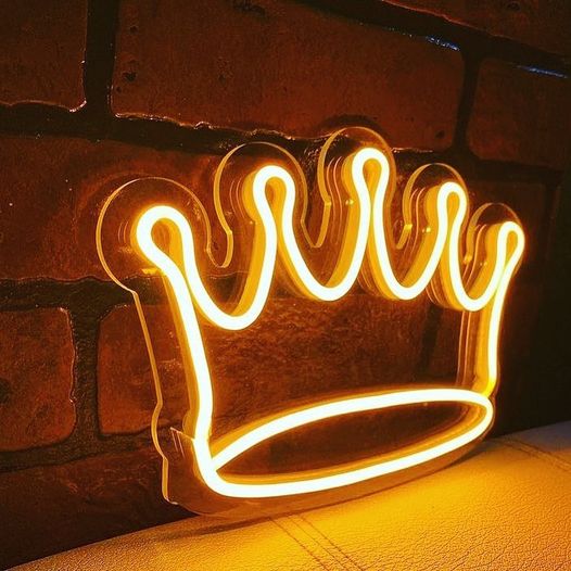 Mini Crown Neon Sign